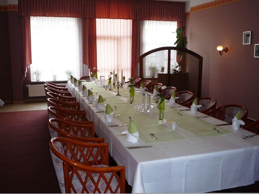 Rosen Hotel Sangerhausen Exterior foto